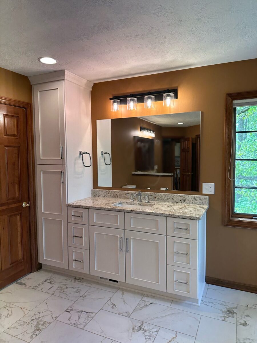 bathroom remodeling contractor project Medina OH